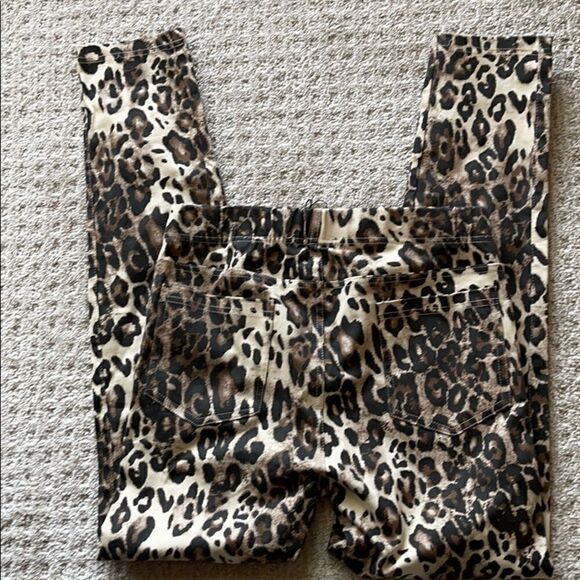Beulah Leopard Skinny Jeans  - Picture 4 of 4